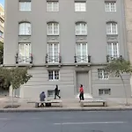 Hom I Encantador Depto 1D1B En Calle Monjitas